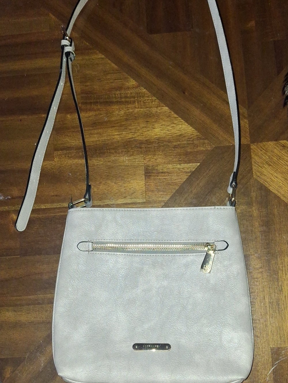 Bostanten Light Gray Crossbody Bag with Gold Hardware